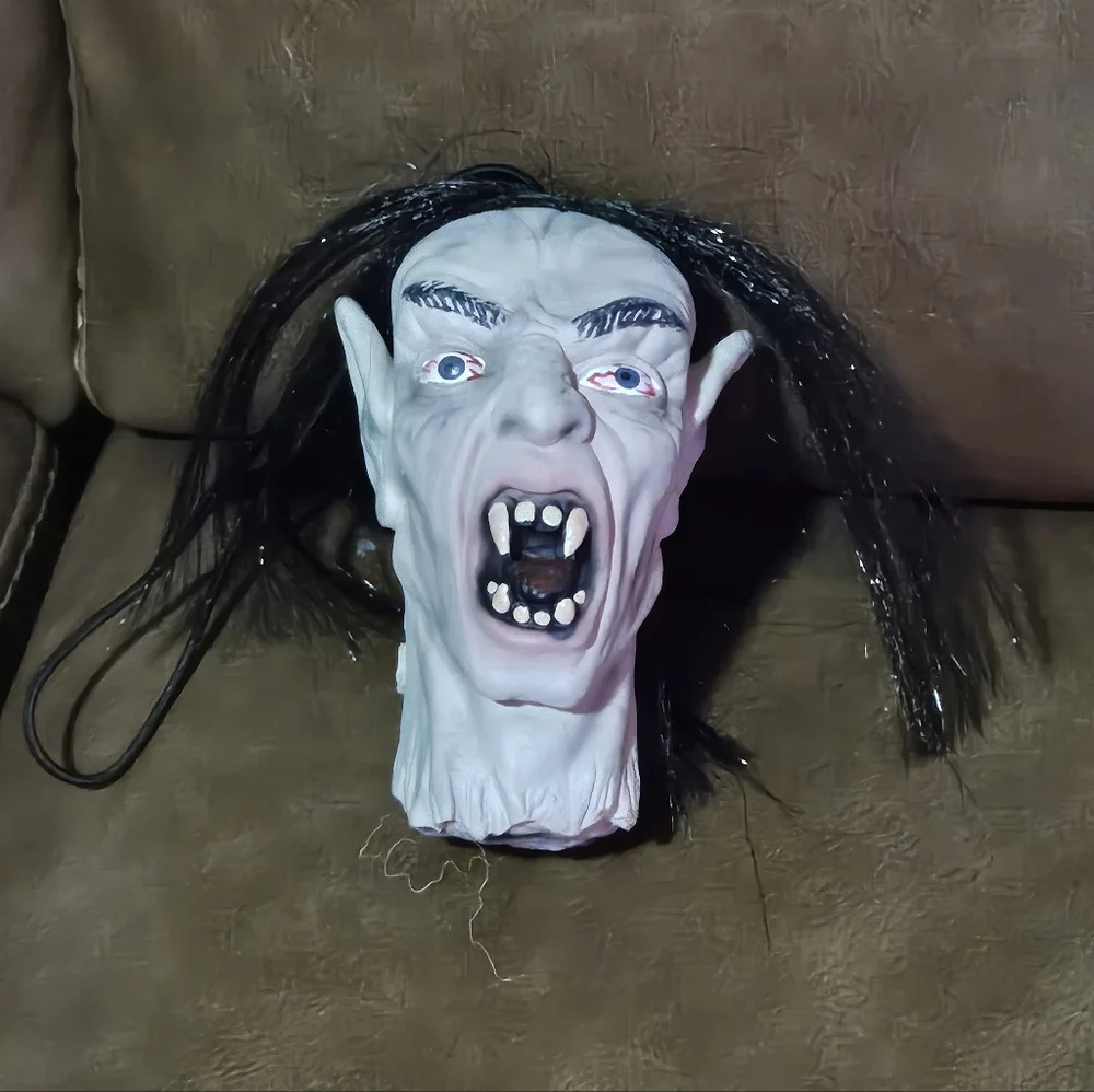 Vtg Nightview Inc Seasons Severed Vampire Hanging Head Latex Shrunken Black Hair